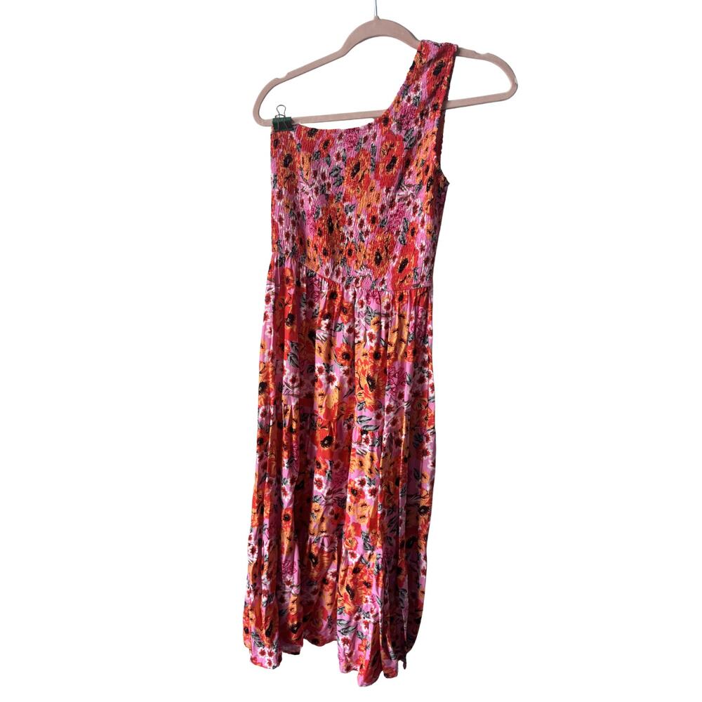 NWT Smocked One Shoulder Floral Midi Dress ZCSIA